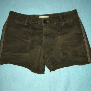 LUCKY BRAND camouflage shorts raw hem 4 pockets button zipper fly NEW size 27